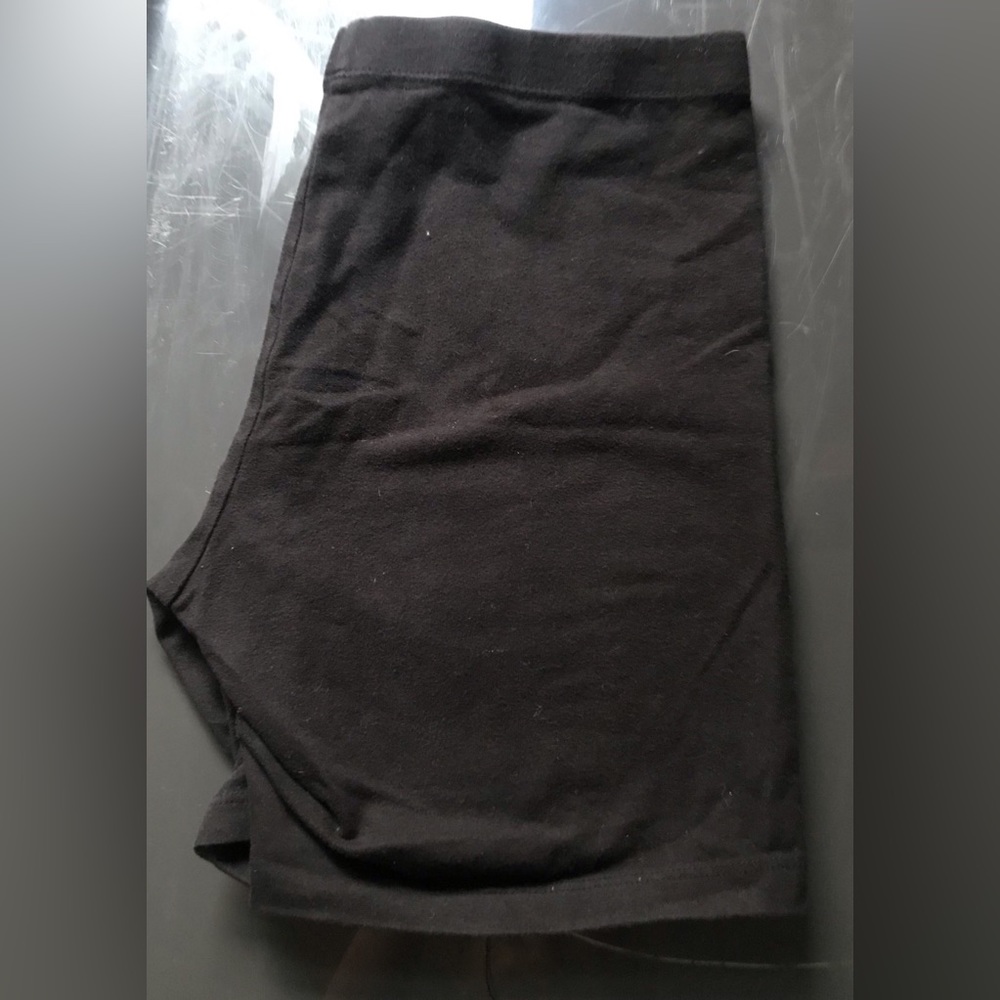 XL shorts